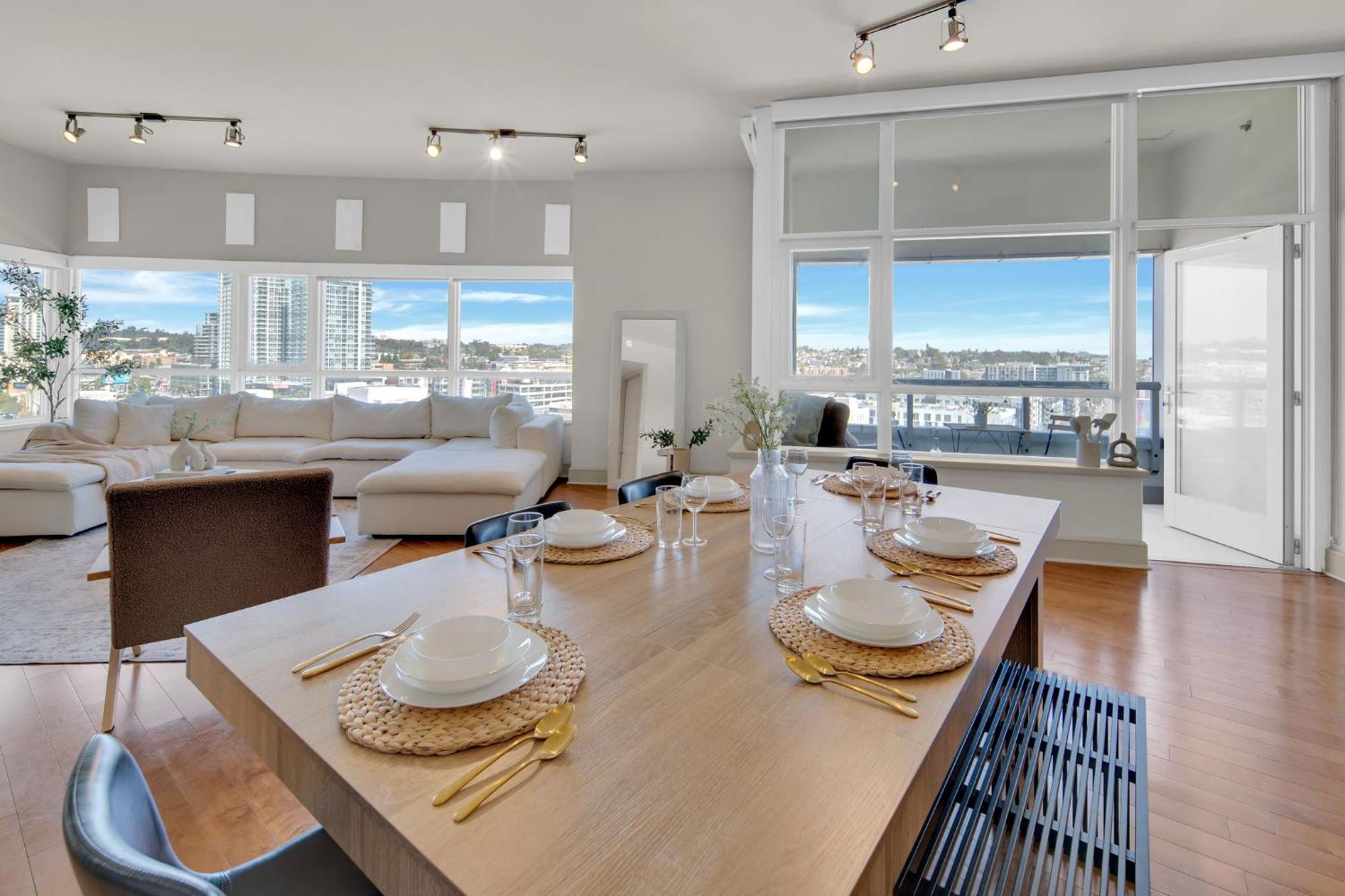 Hotel Highrise Retreats 5*